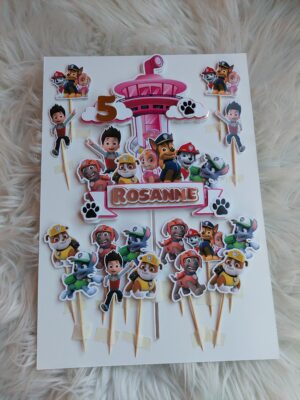 Koogitopper "Käpapatrull" komplektis suupistekaunistustega.