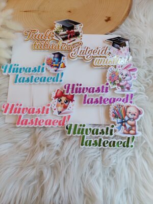 Mitmekihiline koogitopper "Hüvasti lasteaed!"