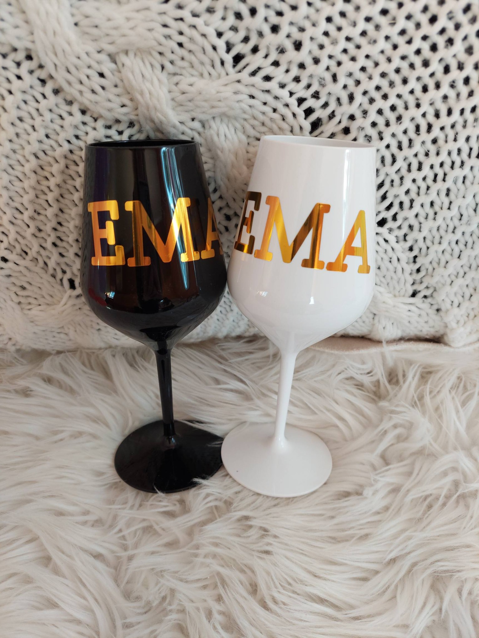 Pokaal emadepäevaks.